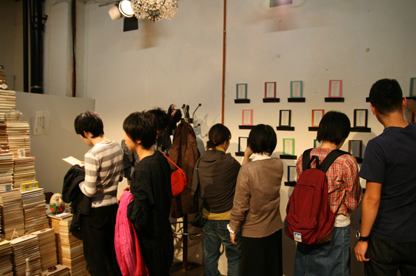 書肆彼岸堂 店内風景その1